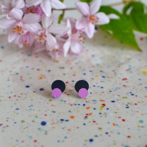 Holzohrstecker marine / fuchsia